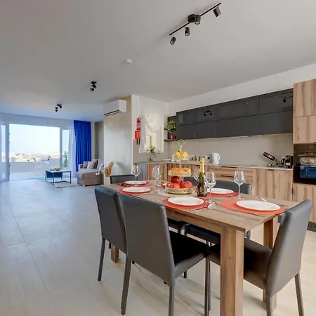 Lägenhet Salmar Court With Pool By Buena Vista Hal Ghaxiak