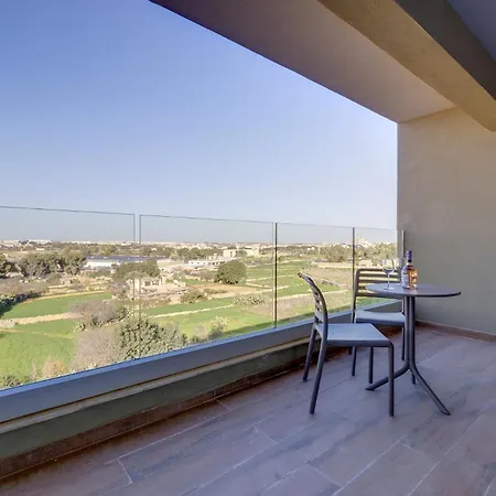 Salmar Court With Pool By Buena Vista *