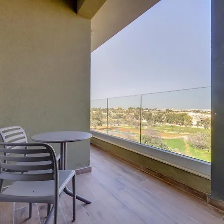 Salmar Court With Pool * Hal Ghaxiak