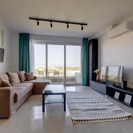 Apartment Salmar Court *