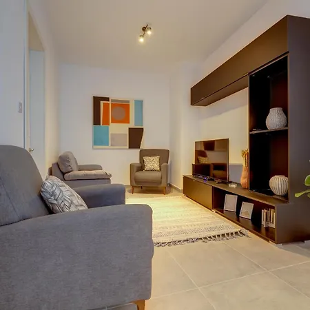 Salmar Court Apartment *