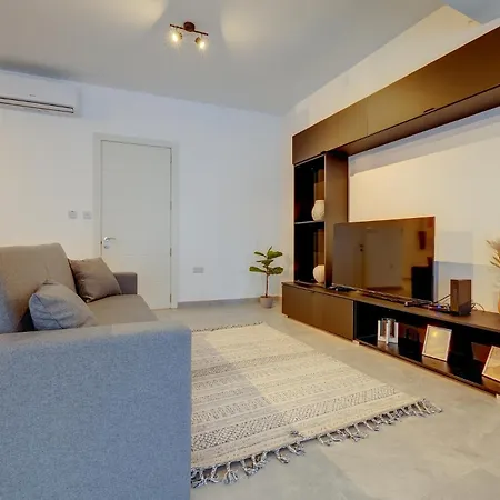 Salmar Court