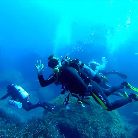 Διαμέρισμα Salmar Court With Pool By Buena Vista *