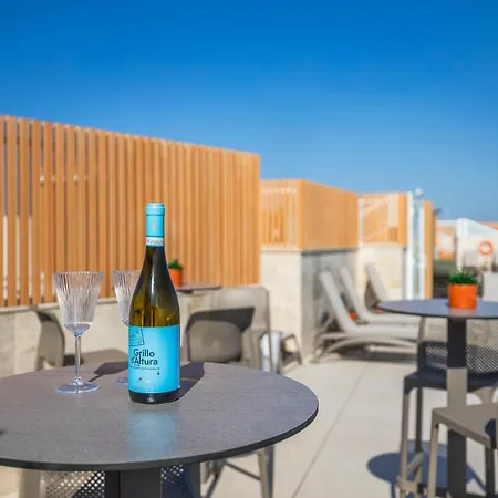 Διαμέρισμα Salmar Court With Pool By Buena Vista