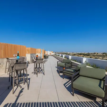 Διαμέρισμα Salmar Court With Pool By Buena Vista *