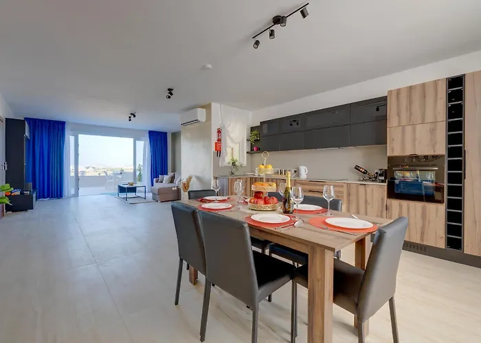 Appartement Salmar Court With Pool By Buena Vista Hal Ghaxiak