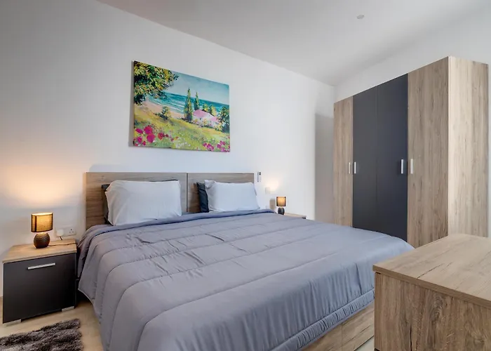 Appartement Salmar Court With Pool By Buena Vista Hal Ghaxiak