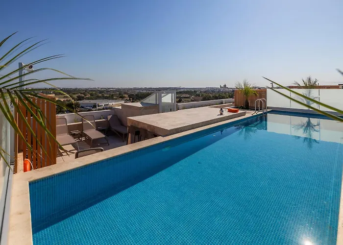 Salmar Court With Pool By Buena Vista Appartement Hal Ghaxiak